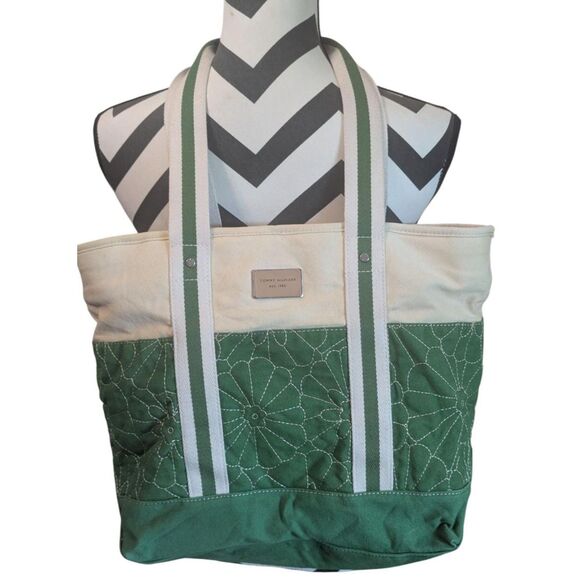 Tommy Hilfiger Green Floral Quilted Canvas Tote Bag Shoulder Purse - Picture 1 of 5